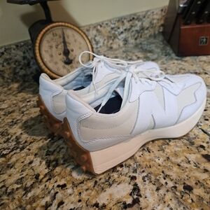 Women's New Balance Shoes